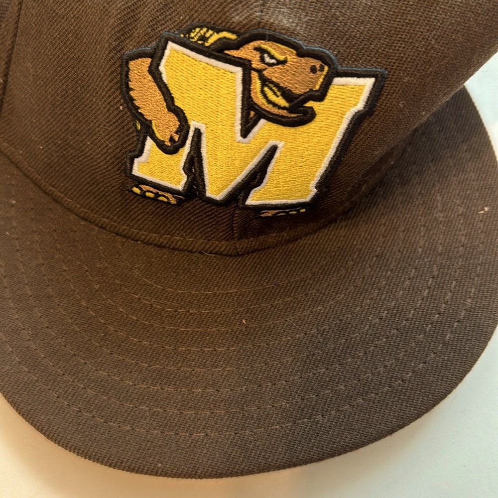 Vintage Maryland hat, new air size 7 3/8. 59 Fifty